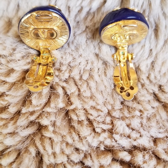 Valentino earrings - Picture 2 of 2